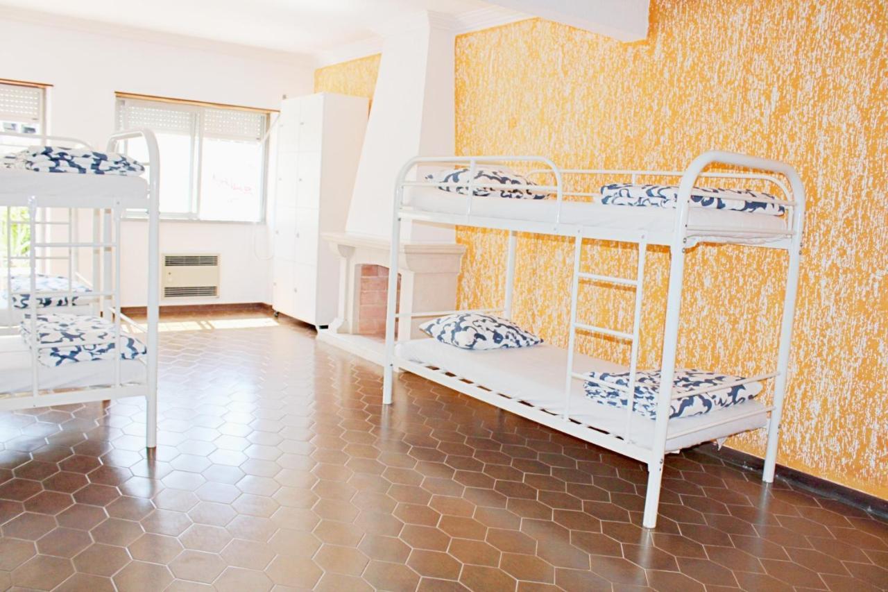 Bed in 8-Bed Mixed Dormitory Room